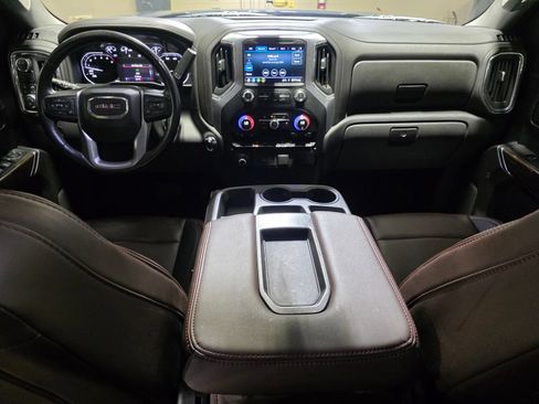Used 2021 GMC Sierra 1500 Elevation RWD image 14