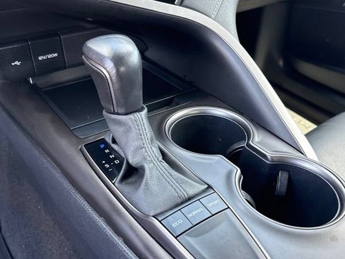 Certified 2023 Toyota Camry SE FWD image 26