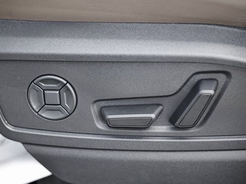 New 2025 Audi Q5 Premium Plus w/ Premium Plus image 25