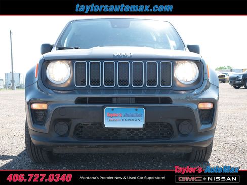 Used 2023 Jeep Renegade Latitude AWD/4WD image 35
