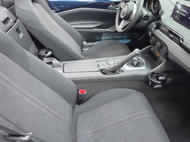 New 2026 MAZDA MX-5 Miata Club w/ Interior Package RWD image 13
