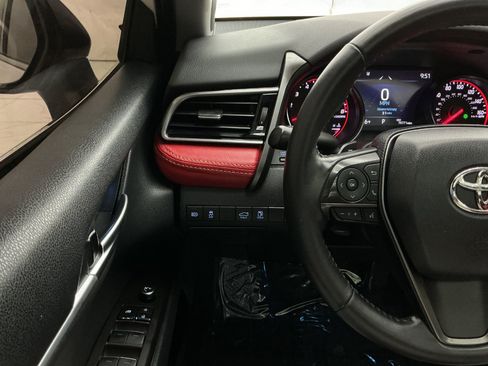 Used 2021 Toyota Camry XSE w/ Navigation Package FWD image 31