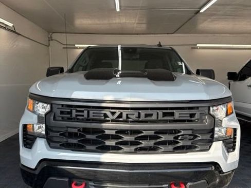 Used 2024 Chevrolet Silverado 1500 Custom Trail Boss w/ LPO, Dark Essentials Package AWD/4WD image 20