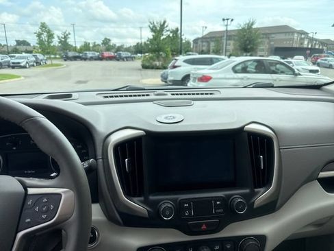 Used 2019 GMC Terrain Denali w/ Driver Alert Package II AWD/4WD image 14