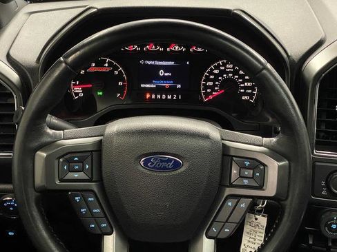 Used 2016 Ford F150 XLT w/ Equipment Group 302A Luxury AWD/4WD image 19