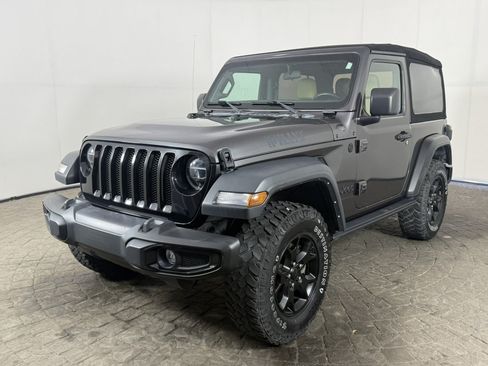 Used 2021 Jeep Wrangler Sport AWD/4WD image 3