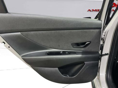 Used 2025 Hyundai Elantra N FWD image 15