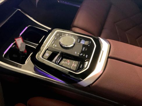 New 2026 BMW 760i xDrive AWD/4WD image 7