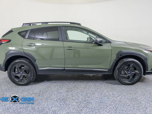 Used 2025 Subaru Crosstrek 2.5i Limited w/ Crosstrek Mirror Package AWD/4WD image 9