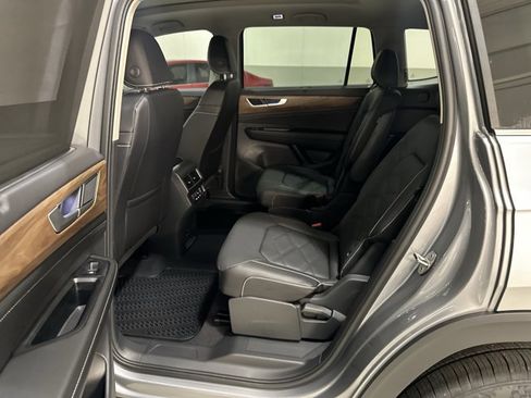 New 2026 Volkswagen Atlas SE image 22