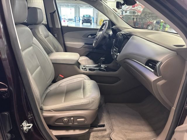 Used 2018 Chevrolet Traverse Premier AWD/4WD image 24
