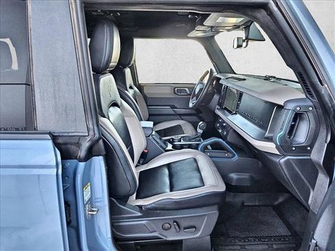 Used 2024 Ford Bronco Wildtrak AWD/4WD image 27