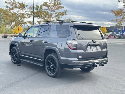 Used 2021 Toyota 4Runner Nightshade image 10