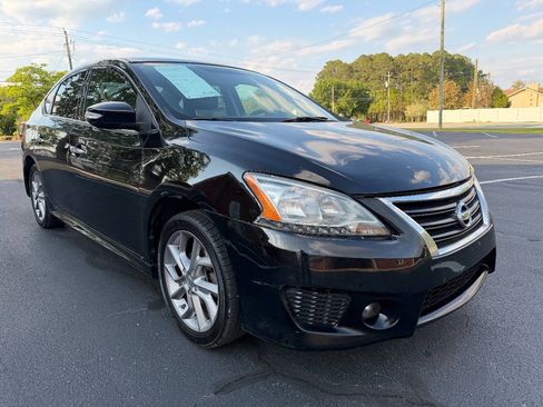 Used 2015 Nissan Sentra SR FWD image 4