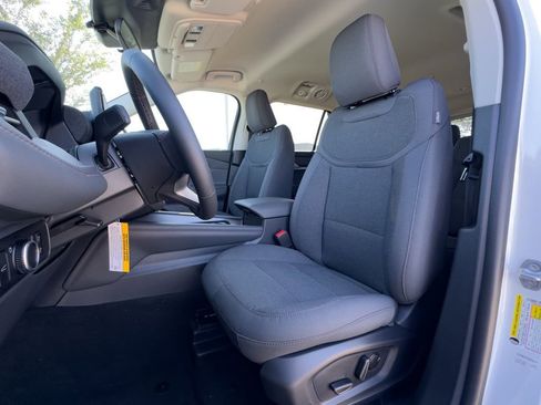 New 2026 Ford Explorer Active image 38