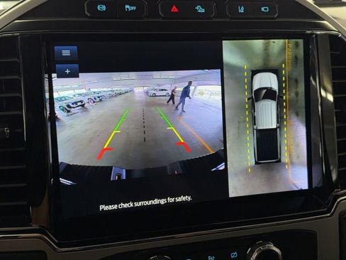 Used 2022 Ford F250 Lariat w/ Tremor Off-Road Package image 24