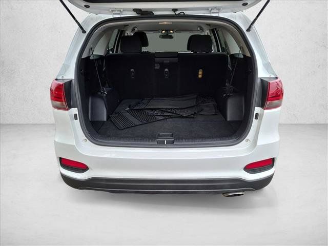 Used 2020 Kia Sorento LX FWD image 6