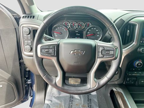 Used 2020 Chevrolet Silverado 1500 LT Trail Boss AWD/4WD image 11
