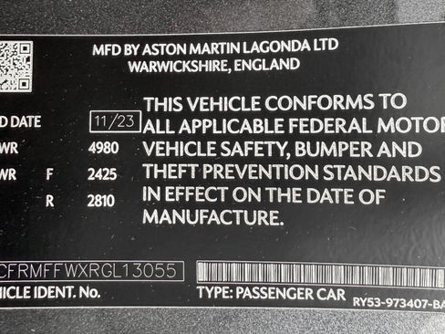 Used 2024 Aston Martin DB12 Coupe RWD image 23
