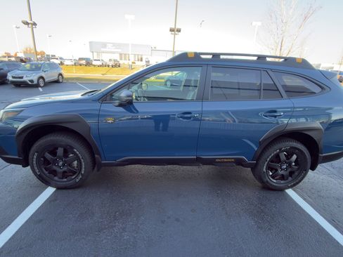 Certified 2025 Subaru Outback Wilderness image 6