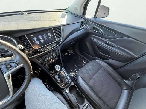 Used 2017 Buick Encore Preferred FWD image 18