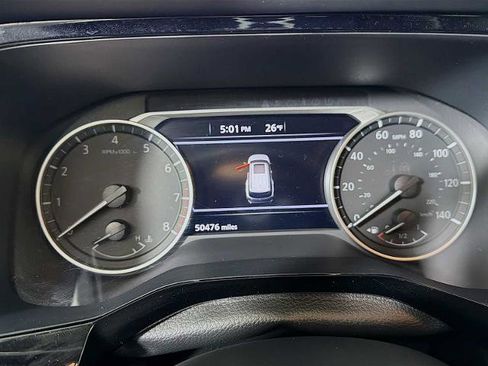 Certified 2024 Nissan Pathfinder SV image 10