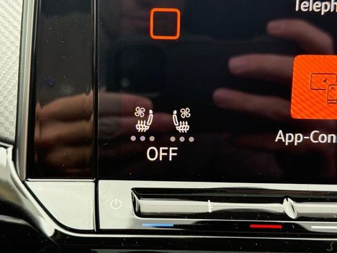 New 2026 Volkswagen Atlas Peak Edition AWD/4WD image 15