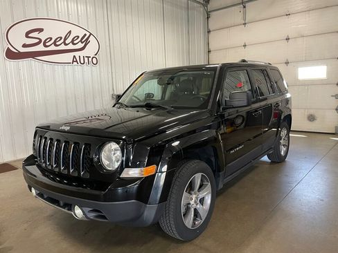Used 2016 Jeep Patriot High Altitude image 2