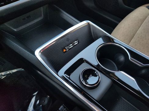 New 2026 Chevrolet Equinox ACTIV image 21