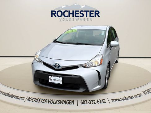 Used 2015 Toyota Prius V Three FWD image 1