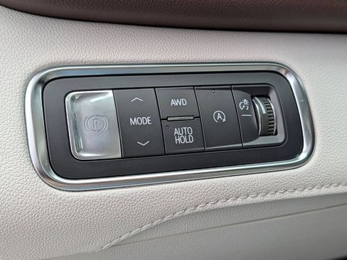New 2026 Buick Enclave Avenir w/ Super Cruise Package AWD/4WD image 47