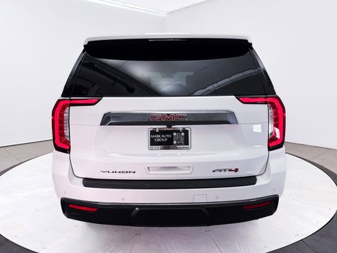 Used 2021 GMC Yukon XL AT4 w/ Rear Media and Nav Package AWD/4WD image 19