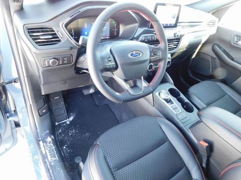 New 2026 Ford Escape ST-Line w/ Cold Weather Package image 14