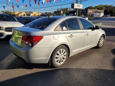 Used 2016 Chevrolet Cruze LS image 10