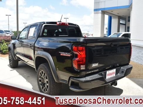 Used 2023 Chevrolet Colorado Trail Boss w/ Advanced Trailering Package AWD/4WD image 7