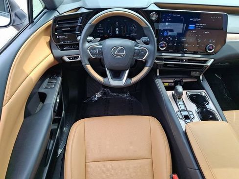 Certified 2025 Lexus RX 350 Premium AWD/4WD image 12