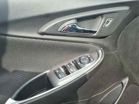 Certified 2024 Chevrolet Malibu LT FWD image 9