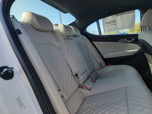 New 2025 Genesis G70 3.3T Advanced w/ Sport Prestige Package image 15