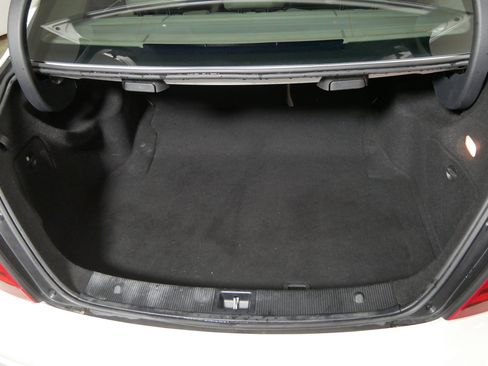 Used 2012 Mercedes-Benz C 300 4MATIC Sedan image 18