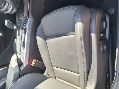 Used 2025 Cadillac CT4 Premium Luxury image 29