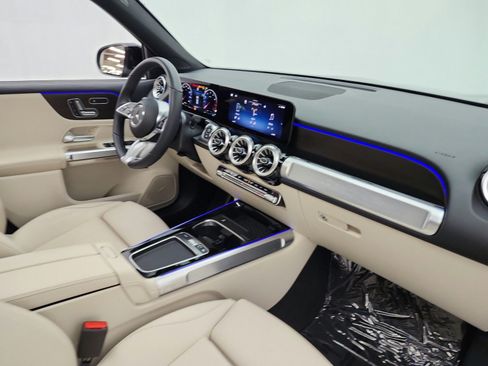 Used 2026 Mercedes-Benz GLB 250 image 22
