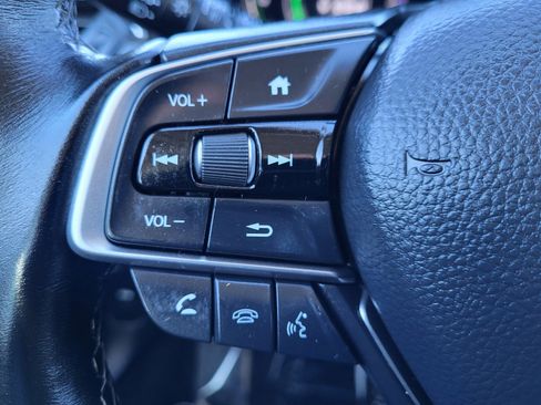 Used 2022 Honda Accord EX-L image 25