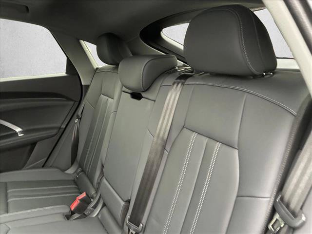 Used 2025 Audi Q5 Premium Plus AWD/4WD image 14
