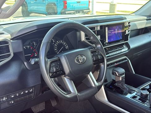 Used 2023 Toyota Tundra SR5 w/ SR5 Convenience Package AWD/4WD image 11