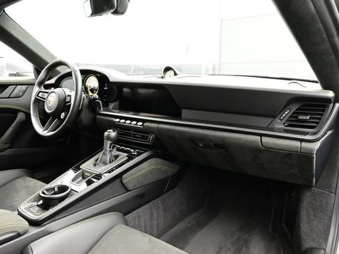 Certified 2024 Porsche 911 GT3 RWD image 14