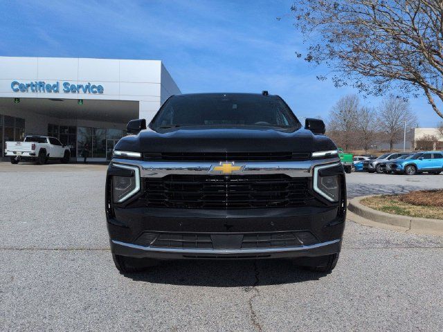 Used 2026 Chevrolet Tahoe LS RWD image 3