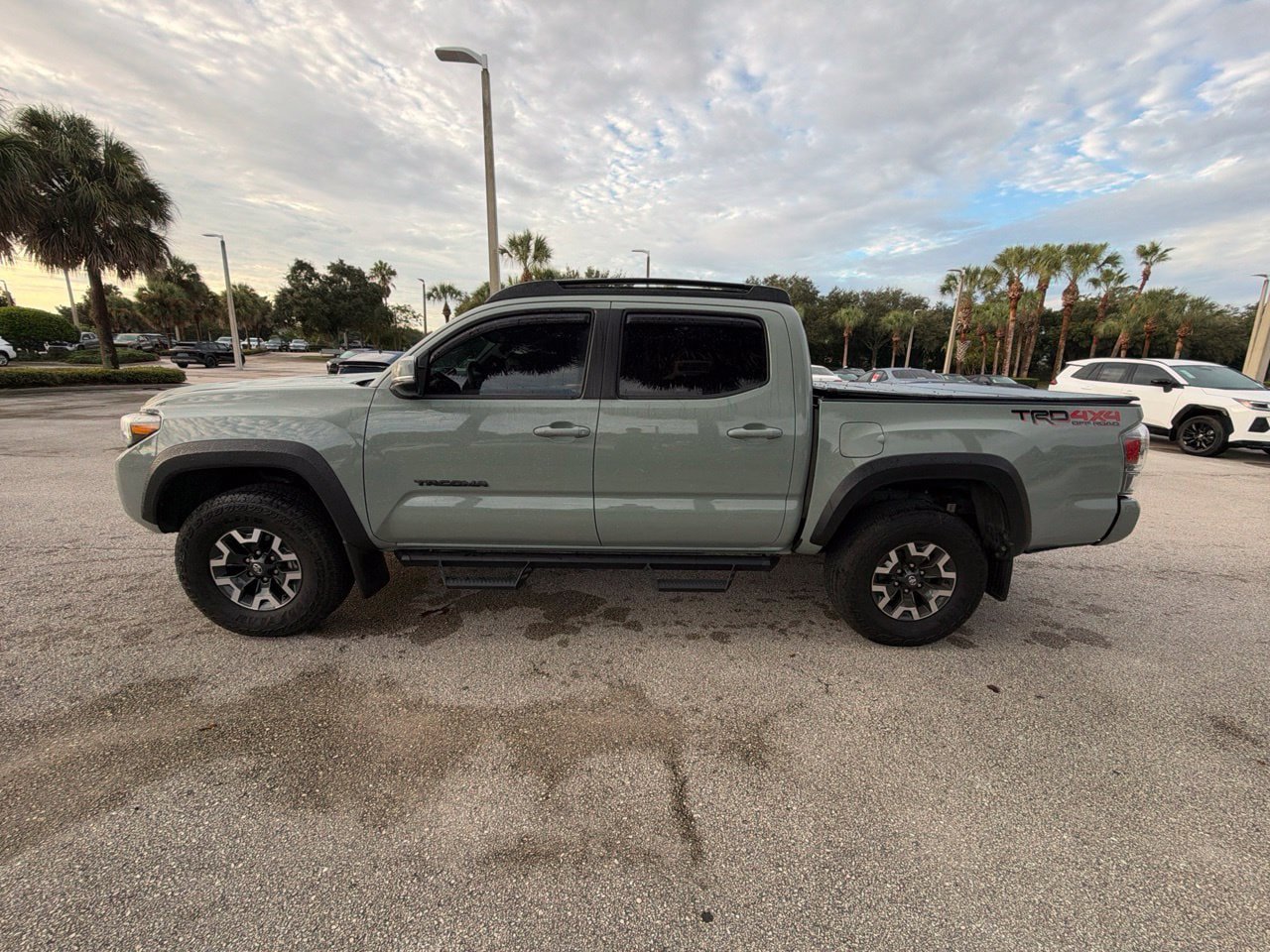 Used 2023 Toyota Tacoma TRD Off-Road AWD/4WD image 2