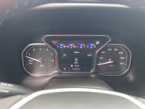Used 2021 GMC Yukon SLT AWD/4WD image 4