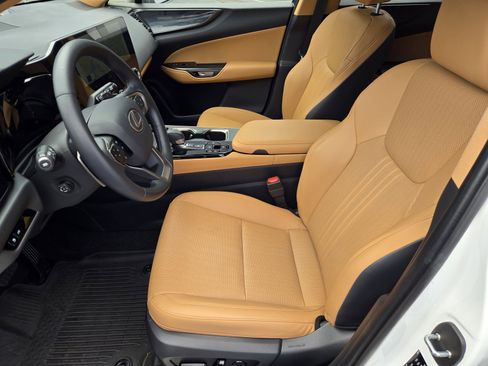 Certified 2026 Lexus NX 350h AWD w/ Accessory Package (2T) image 15