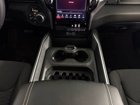 Used 2025 RAM 1500 Big Horn AWD/4WD image 21